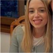 Diplomata al liceo classico, studentessa della facoltà di Lettere. Ripetizioni materie umanistiche, aiuto compiti, dopo scuola. 