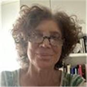 Sono un'insegnante madrelingua con esperienza. Offro lezioni private di italiano per stranieri.

