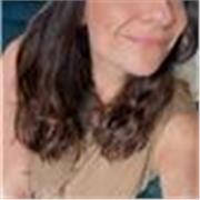 Profesora titulada en Educación Infantil y cursando en la universidad Educación Primaria con especialidad en Audición y Lenguaje. 