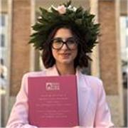 Cerchi una ragazza che ti possa aiutare con i compiti senza annoiarti? Sono qui per te!
