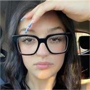ragazza che frequenta il quinto anno di liceo linguistico, disponibile a dare ripetizioni in matematica,inglese,francese,spagnolo