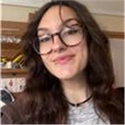 Doy clases particulares de Inglés. Soy estudiante de 4° de Estudios Ingleses por la UCM. Clases online también disponibles