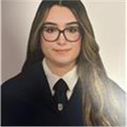 Profesora con título en Grado Superior en Educación Infantil que podría impartir clases de las asignaturas correspondientes