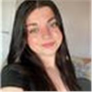 Profesora de Matemáticas para niños en nivel básico.