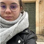 Offro lezioni di italiano per stranieri che abbiano bisogno di imparare la lingua per motivi di studio o lavoro