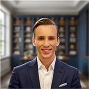 Mindset expert for anyone looking to transform their life. 