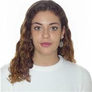 Doy clases de repaso y ayuda con los deberes a niños de primaria, incluyendo la asignatura de inglés hasta B1 con buen nivel oral. También me encargo del cuidado y acompañamiento de los niños durante ese período