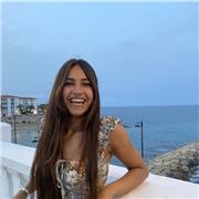 Estudiante de enfermería de la UCM ofrece apoyo educativo a todas las etapas educativas