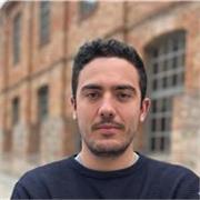 Profesor de inteligencia artificial para todas las edades y niveles