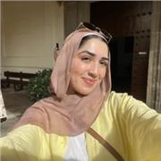 GCSE Biology and Chemistry tutor offering engaging online lessons for students who want to boost their confidence and grades