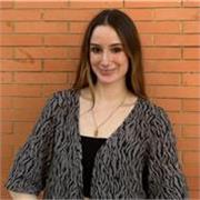 Soy una profesora cercana y responsable, con cinco años de experiencia dando clases, incluyendo  particulares y en academia