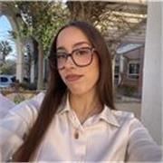 profesora de baile apta para todas las edades 