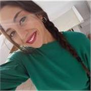 Profesora de Primaria e infantil dispuesta a ayudar en las tareas cotidianas del alumnado. También atiendo a niños/as con NEE