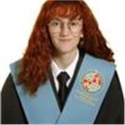 Profesora de lengua castellana y literatura, imparto clases particulares, especialmente para el alumnado de primaria, ESO y bachillerato