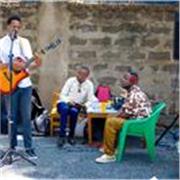 English Teacher who teaches kids of all ages offering both online and face to face classes.