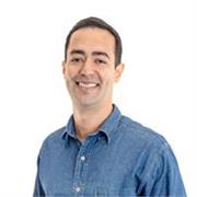 Ingeniero titulado con máster, amplia experiencia como profesor y monitor en las asignaturas de Física, Matemática y Química. 