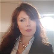 Professeur et Traductrice trilangue - Cours d'anglais pour tous les niveaux, FCE,CAE, TOEFL, IELTS. Diplômée en Philologie anglaise, 10 ans d'expérience, j'utilise les méthodes rapides et efficaces.