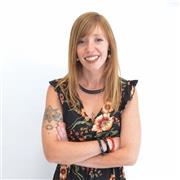 Soy graduada en Nutrición Humana y dietética y actualmente me dedico a ello. Podría dar clases a primar y secundaria.