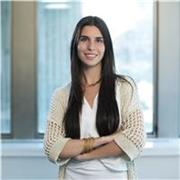 Soy una persona alegre, paciente, organizada y responsable. Me enfoco en dar clases a principiantes.