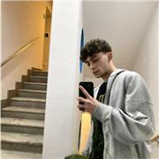 Offro lezioni private per elementari, medie e primi anni di superiori senza distinzione tra argomenti