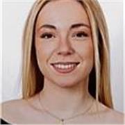 Soy futura maestra y estoy deseando ayudarte dándote un buen rato a la vez que aprendes.