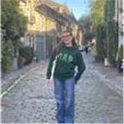 I’m a native speaker of Italian, I can teach to anyone, for any level desired 