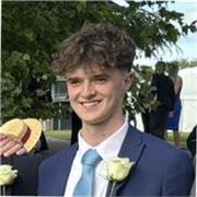 Spanish tutor providing lessons in speaking, listening, reading and writing to students of all ages