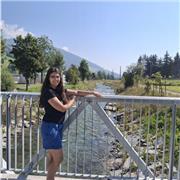 Ripetizioni di italiano, inglese, storia e altre materie di studio per bambini e ragazzi di elementari, medie e superiori.