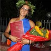 Magistrale in Psicologia impartisce lezioni in materie umanistiche