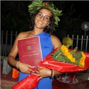 Magistrale in Psicologia impartisce lezioni in materie umanistiche