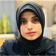 English tutor teaches students of any age