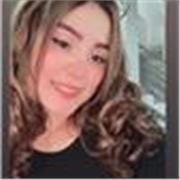 Soy una persona responsable, paciente y comprometida con el aprendizaje de los niños. Me gusta enseñar de manera dinámica y clara