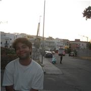 Uno studente di medicina con una grandissima passione per arte e letteratura a vostra disposizione a tutto tondo.