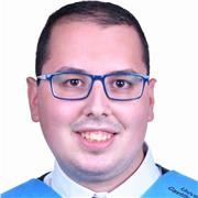 Profesor titulado en Humanidades y Patrimonio, con Master de Formación en Secundaria en la especialidad de Geografía e Historia.