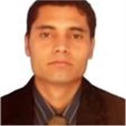 Profesor de matemáticas para estudiantes de primaria escolar 