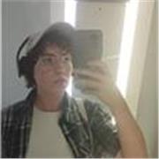 Graduada en Física estudiando máster enfocado a la electrónica y los semiconductores.