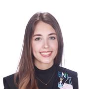 Profesora de biología, lengua, matemáticas (hasta CCSS), historia, e inglés.