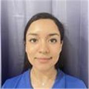 Soy bilingüe y estoy apta para enseñar inglés a niños y adultos lo he hecho ya. 