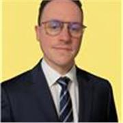 Wykładowca specjalizujący się w nauczaniu o sztucznej inteligencji