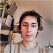 Etudiant formé aux lettres modernes, je propose un service d'accompagnement d'aide aux devoirs (niveau primaire) sur Nantes. 