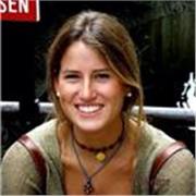 Profesora de Biología, niveles desde 1º ESO hasta 2º Bachillerato. Apasionada por la docencia, implicación total con los alumnos, experiencia en colegio en todos estos cursos citados con feedback muy positivo. 
Metodología sencilla, breve explicación entr