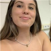 Profesora de primaria apta para dar repaso a alumnos desde 1º de primaria hasta 4º de primaria.