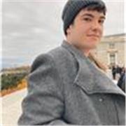 Estudiante de historia imparte clases de historia, historia del arte, latín y geografia