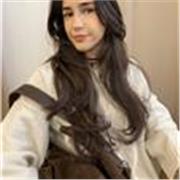 Estudiante de Antropología (1re año) e Integradora social con experiencia como profesora de teatro infantil. 