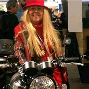 INSEGNANTE MADRE LINGUA INGLESE LAUREATA IN LINGUE CAMBRIDGE UNIVERSITY, CEELT, PROFICIENCY IMPARTISCE LEZIONI DI LINGUA INGLESE A