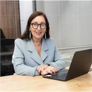 Experta en negociación empresarial para mandos intermedios con más de 18 años de experiencia en negociación.