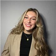 Prof à domicile donnant des cours d'espagnol pour tous les âges.