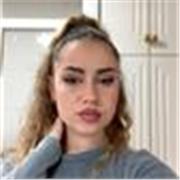 Soy una persona creativa, con gran capacidad para identificar las necesidades concretas para individualizar las clases.