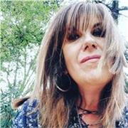 Clases de inglés. Tutora bilingüe , presencial, preparación exámenes Cambridge y PAU. Experiencia de años en Colegio