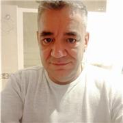 En mi trayectoria de profesor he impartido clases a alumnos de todas las edades y conocimientos, incluyendo ingeniería y fisicas